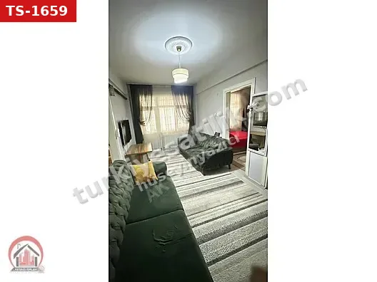 AKYAZI EMLAK'TAN YENİ CAMİ ADA CADDESİNDE SATILIK DAİRE